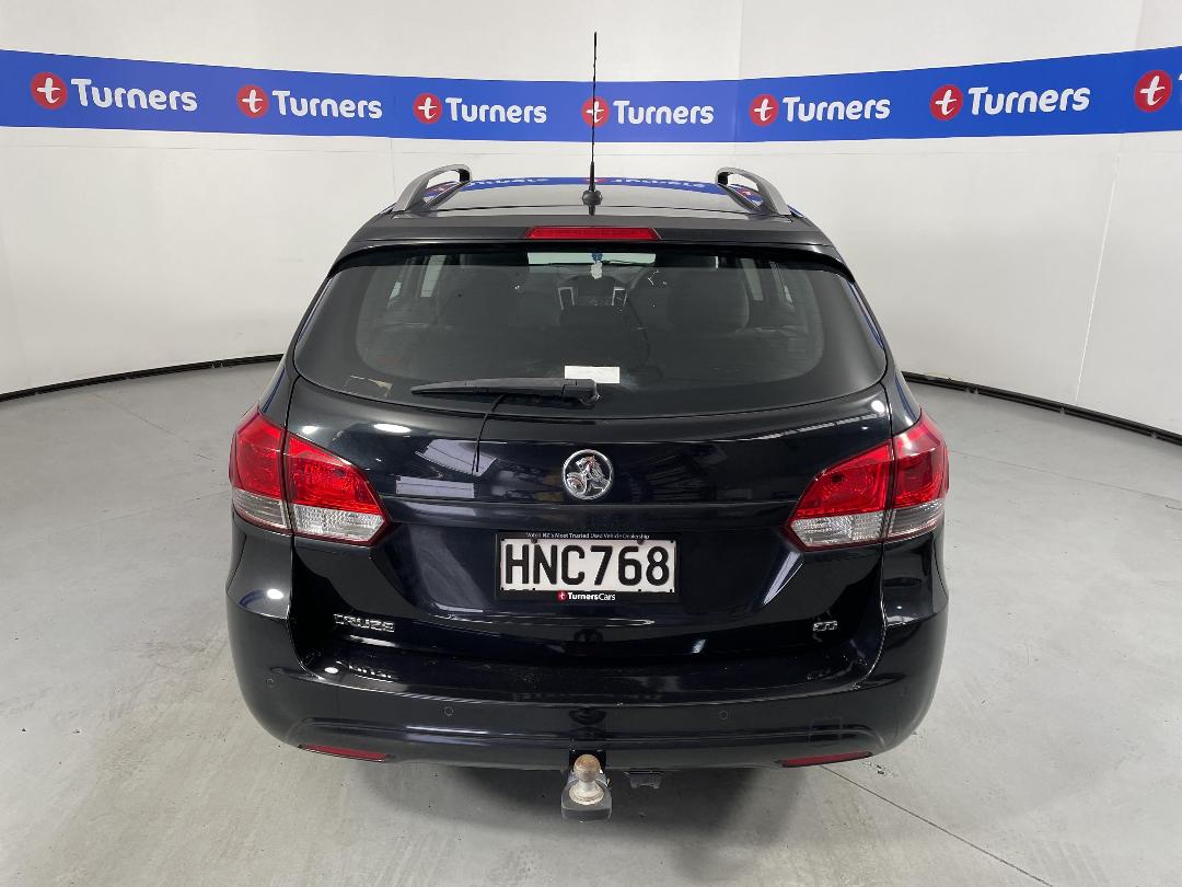 Photo '6' of Holden Cruze Photo '6' of Holden Cruze