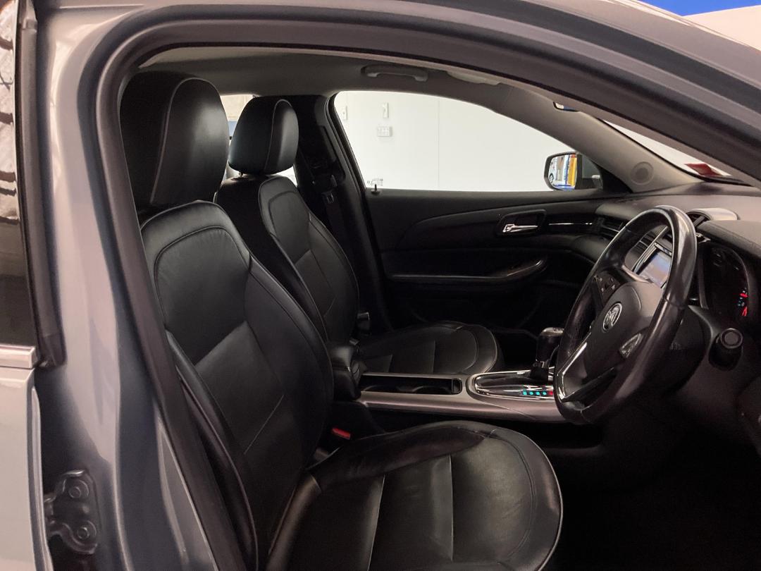 Photo '16' of Holden Malibu Photo '16' of Holden Malibu