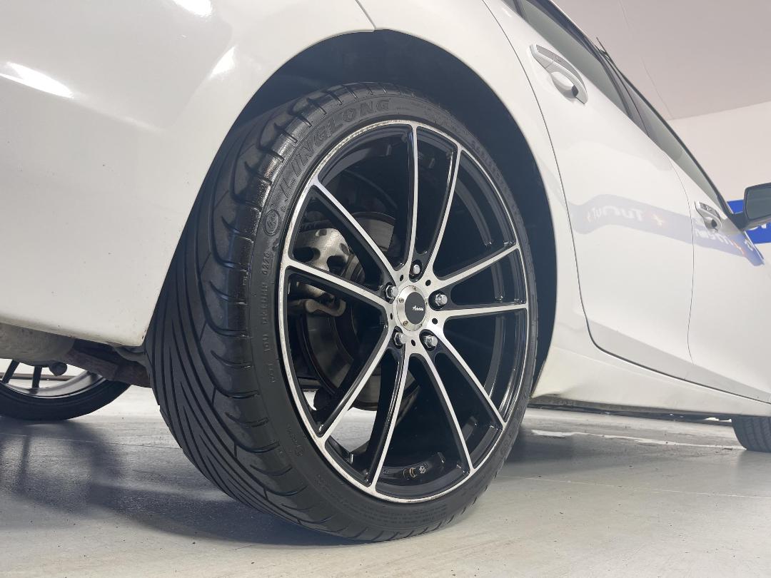 Photo '31' of Holden Malibu Photo '31' of Holden Malibu