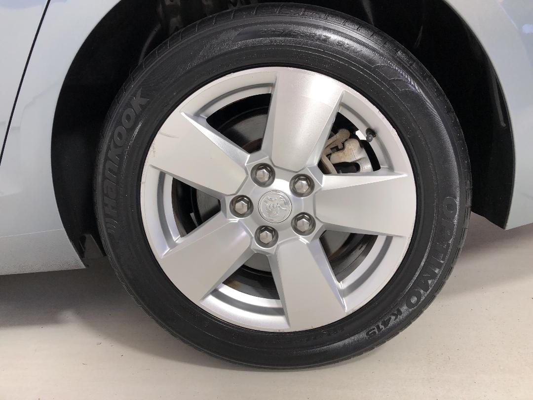 Photo '11' of Holden Malibu