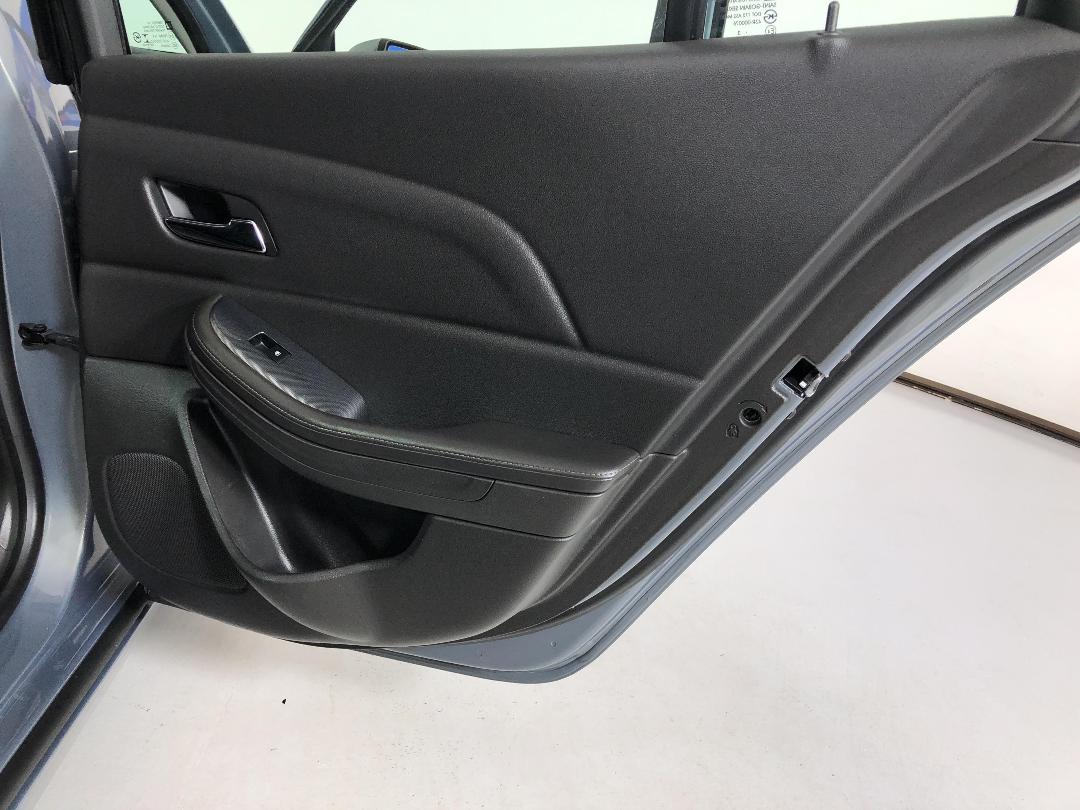 Photo '19' of Holden Malibu