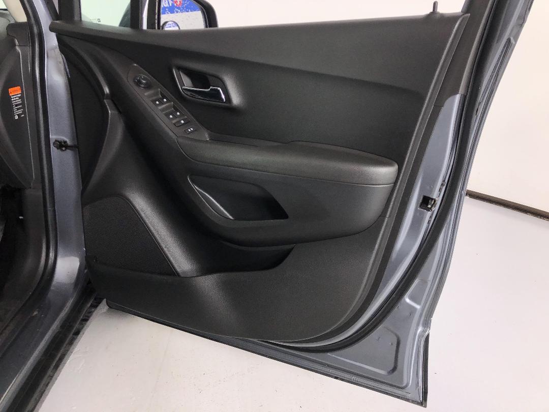 Photo '13' of Holden Trax LS Photo '13' of Holden Trax LS