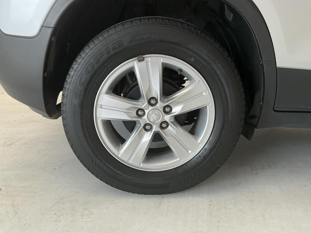 Photo '12' of Holden Trax