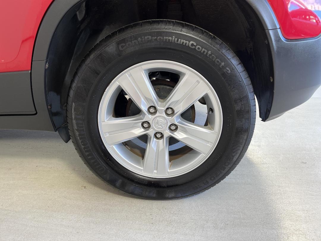 Photo '11' of Holden Trax