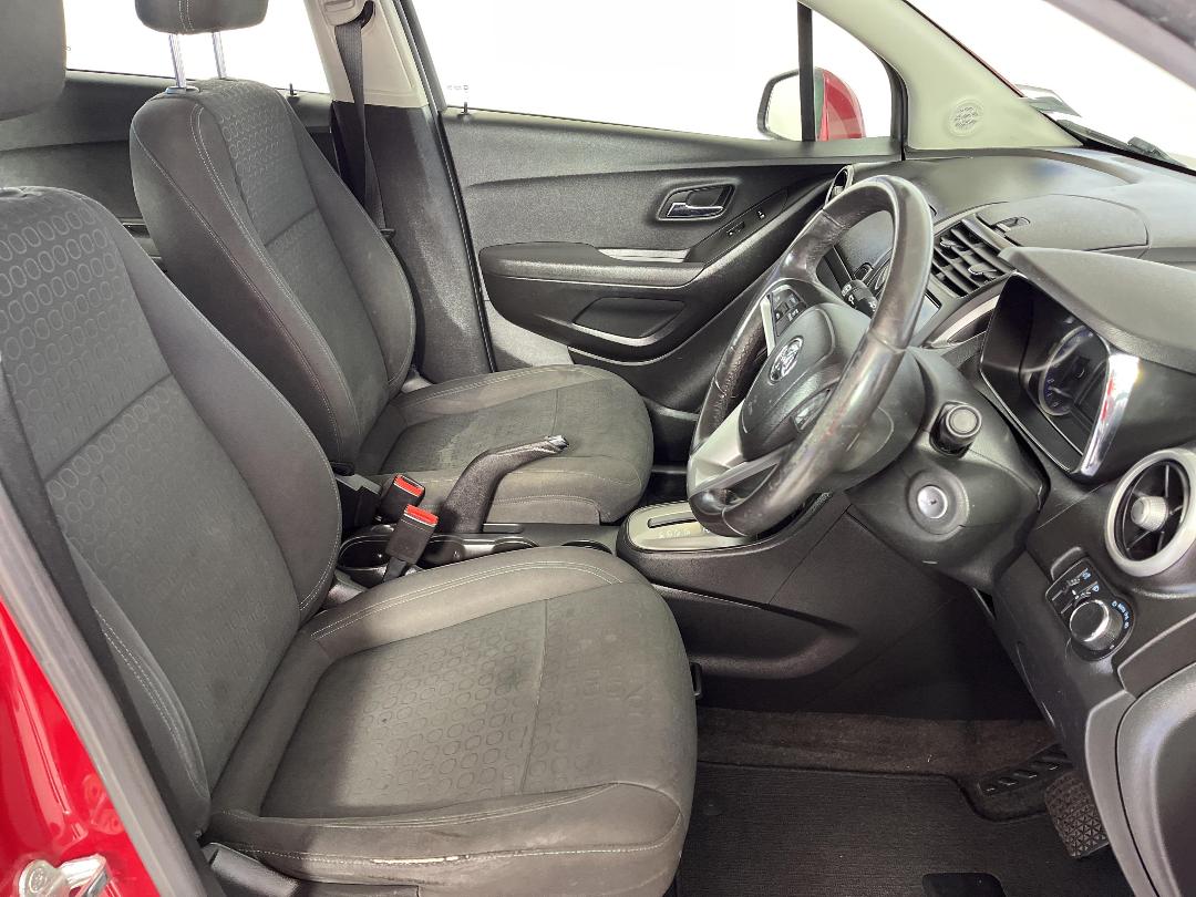 Photo '16' of Holden Trax