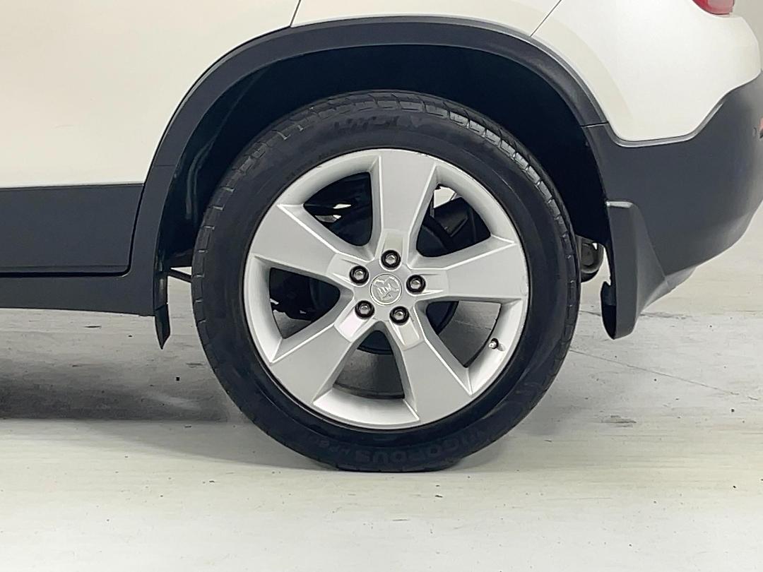 Photo '11' of Holden Trax