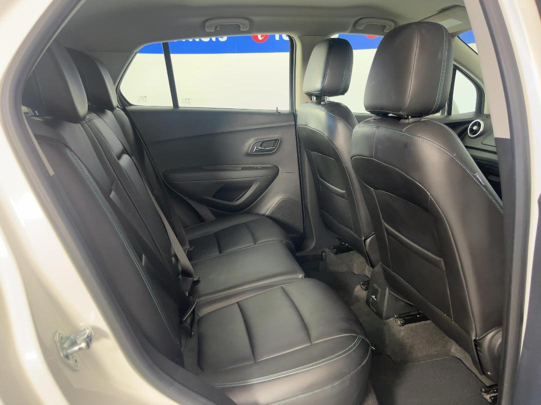 Photo '20' of Holden Trax