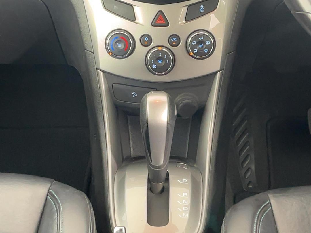 Photo '18' of Holden Trax