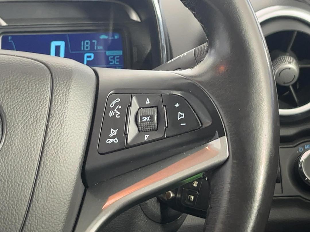 Photo '24' of Holden Trax