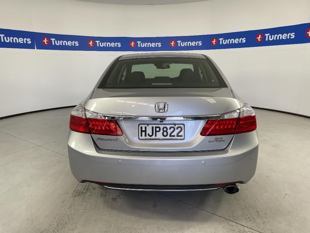 Photo '6' of Honda Accord