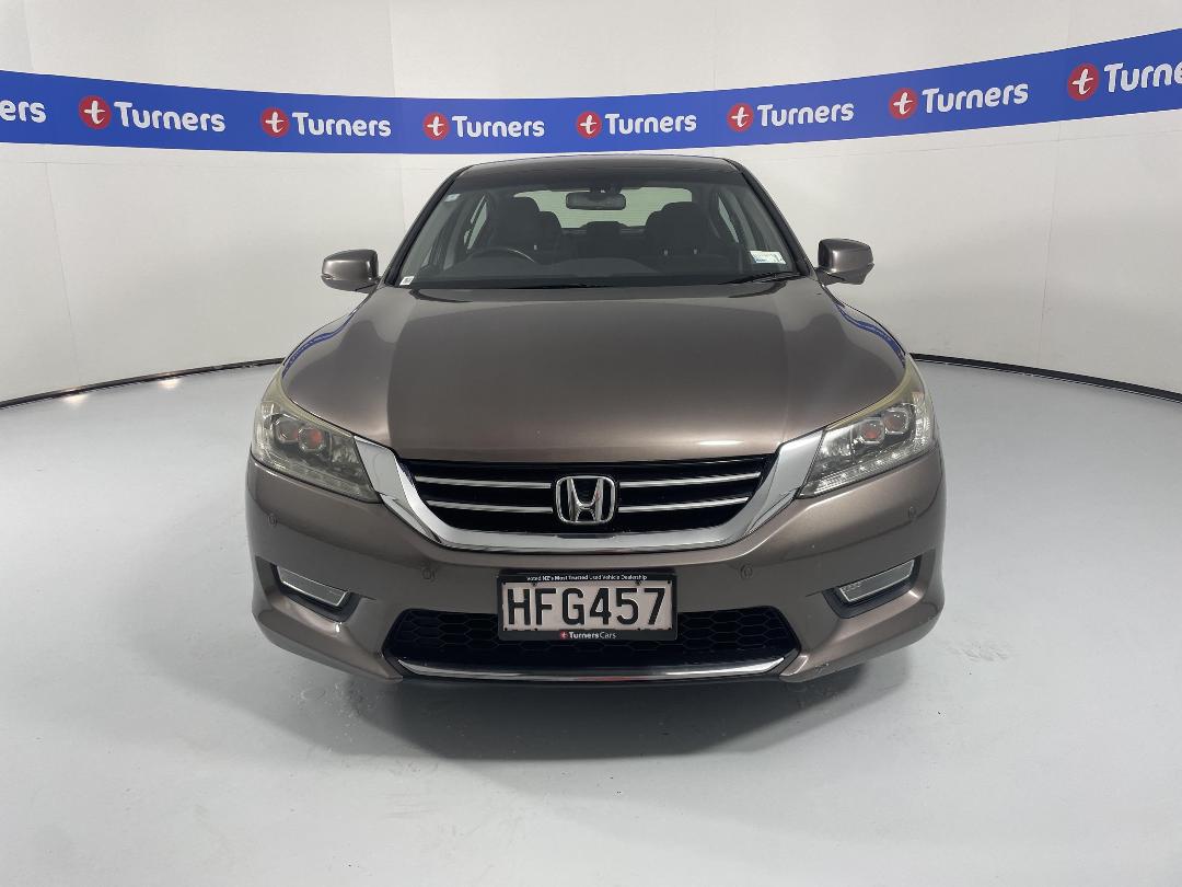 Photo '2' of Honda Accord Photo '2' of Honda Accord