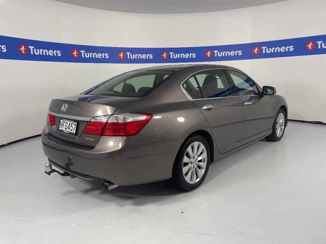 Photo '7' of Honda Accord Photo '7' of Honda Accord