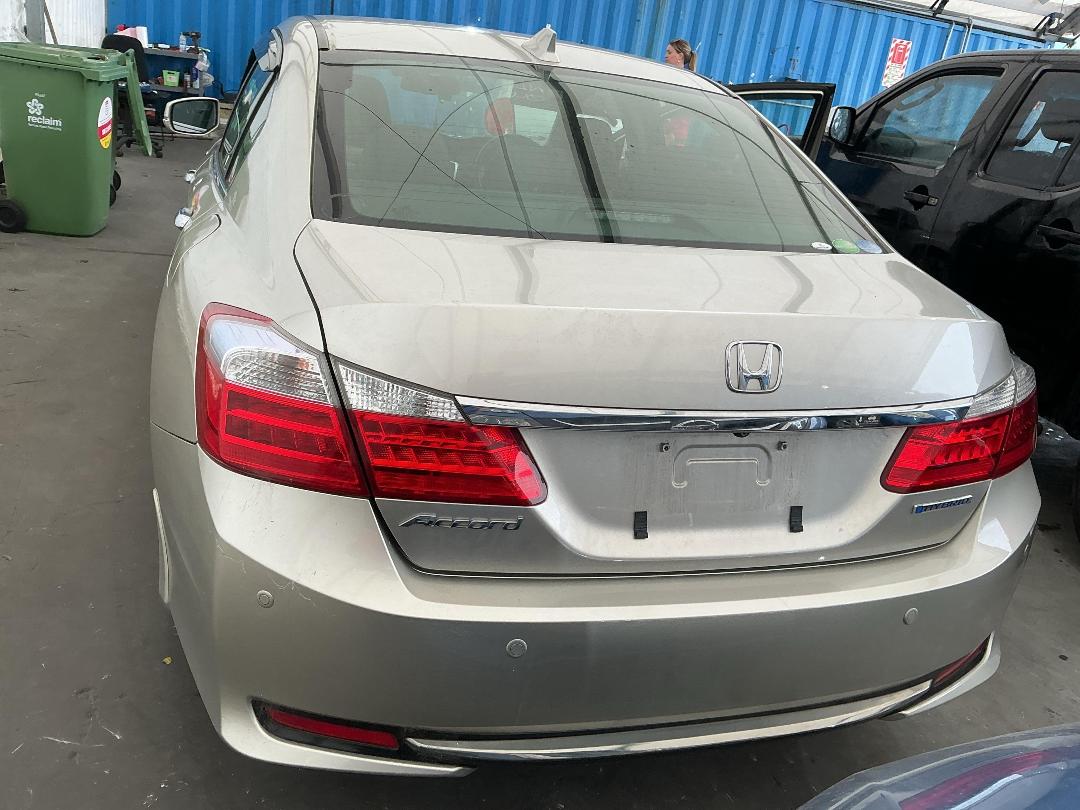 Photo '11' of Honda Accord Photo '11' of Honda Accord