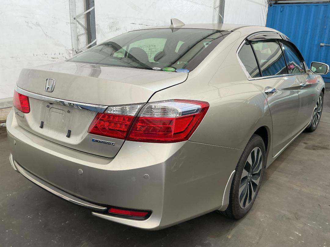 Photo '13' of Honda Accord Photo '13' of Honda Accord