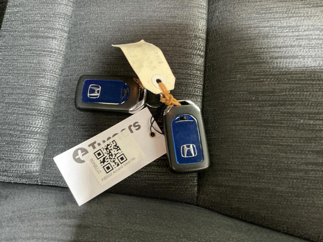 Photo '20' of Honda Accord Photo '20' of Honda Accord