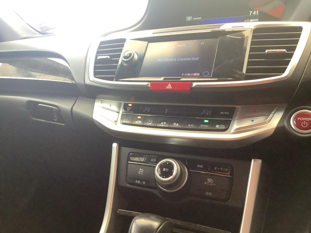 Photo '17' of Honda Accord Hybrid Photo '17' of Honda Accord Hybrid