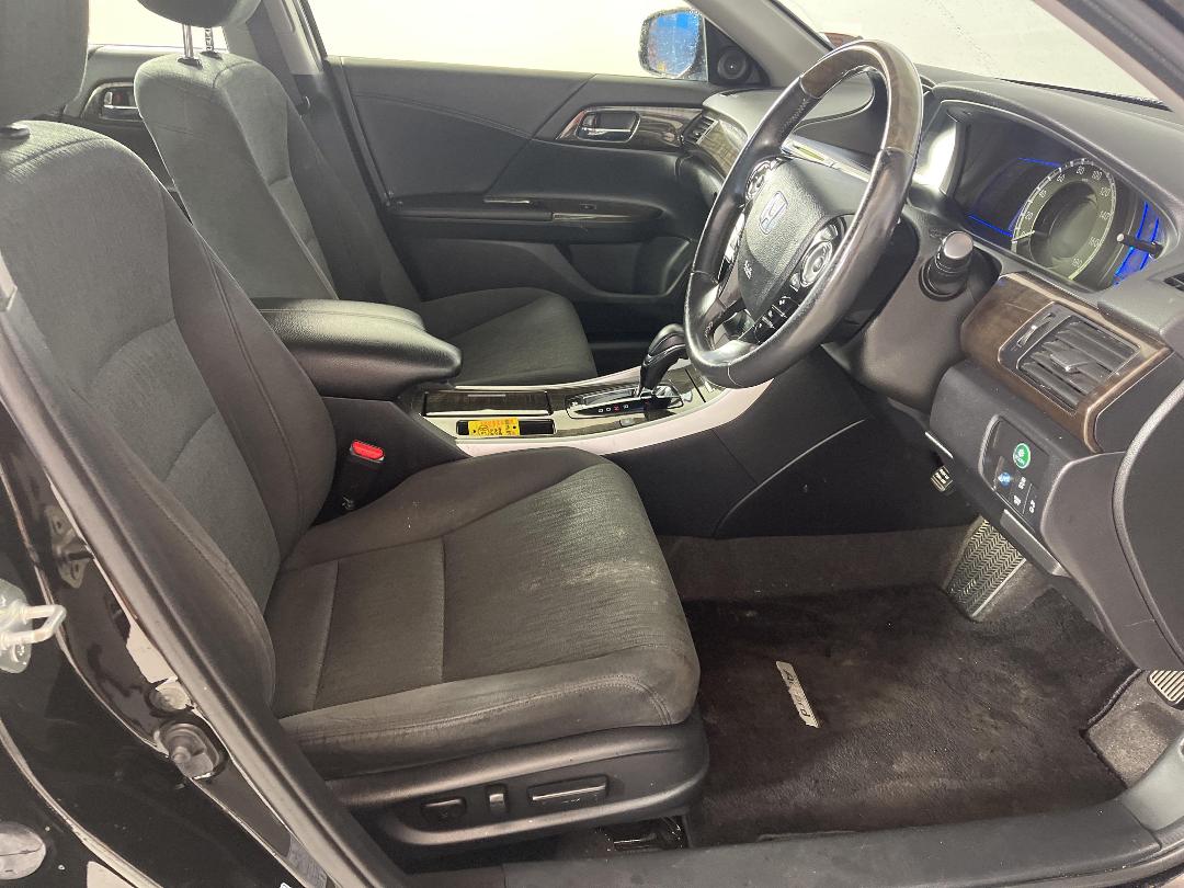 Photo '16' of Honda Accord Photo '16' of Honda Accord