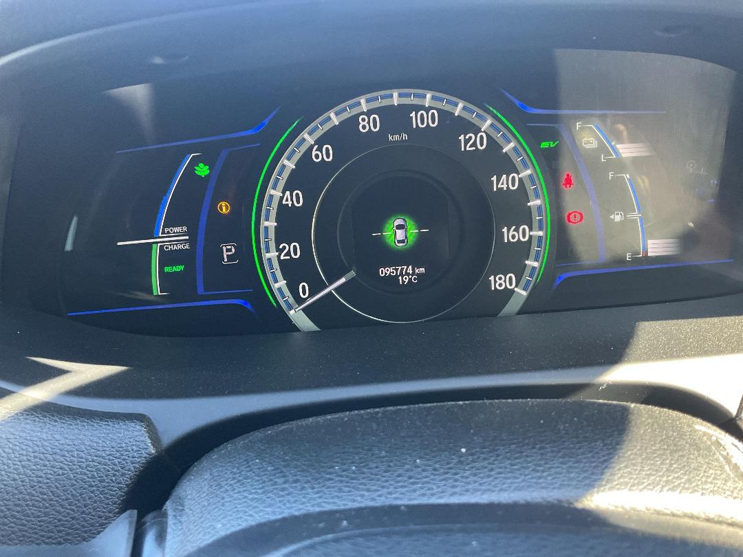 Photo '15' of Honda Accord Hybrid