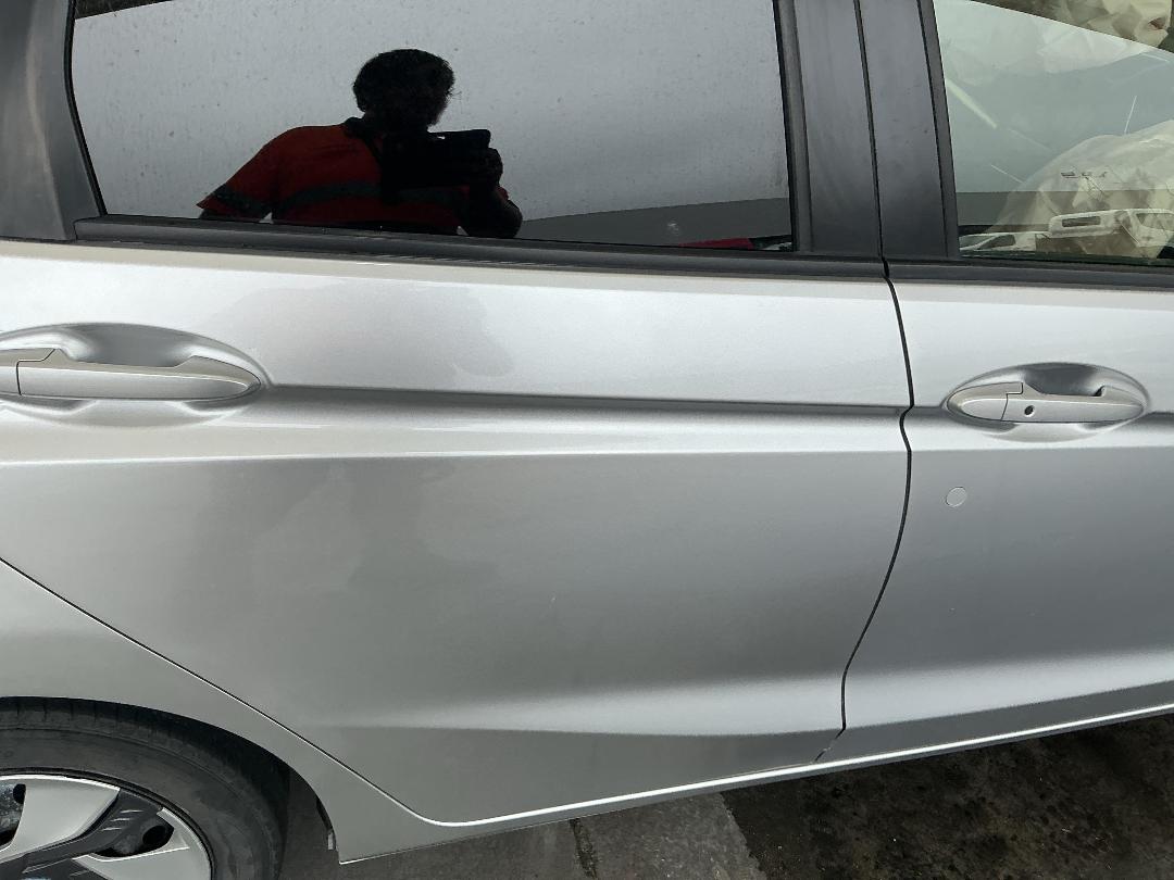 Photo '16' of Honda FIT