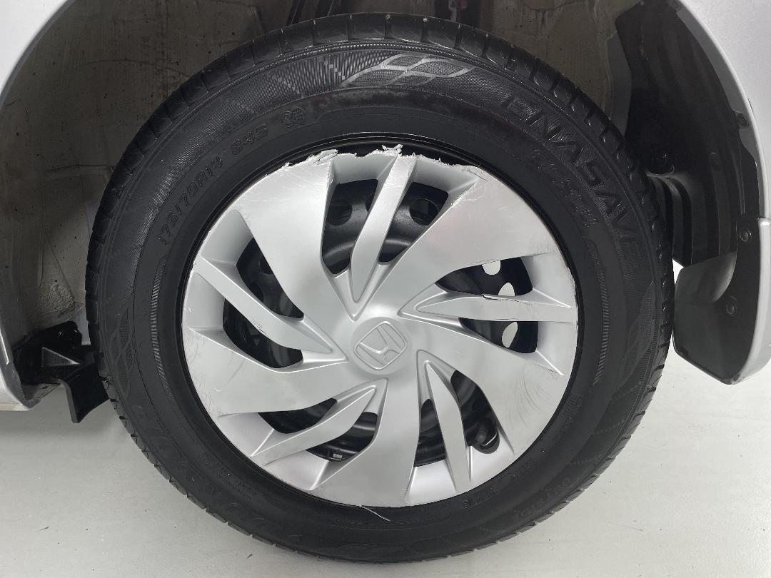 Photo '11' of Honda FIT