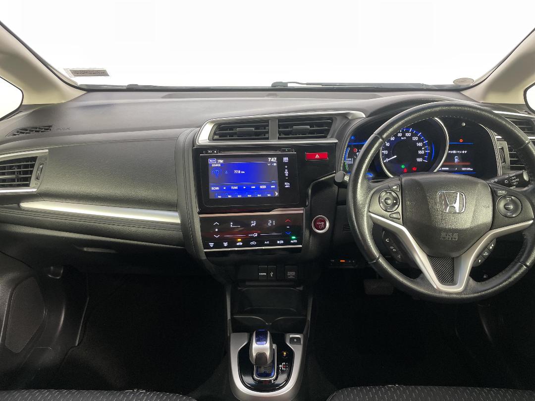 Photo '17' of Honda FIT