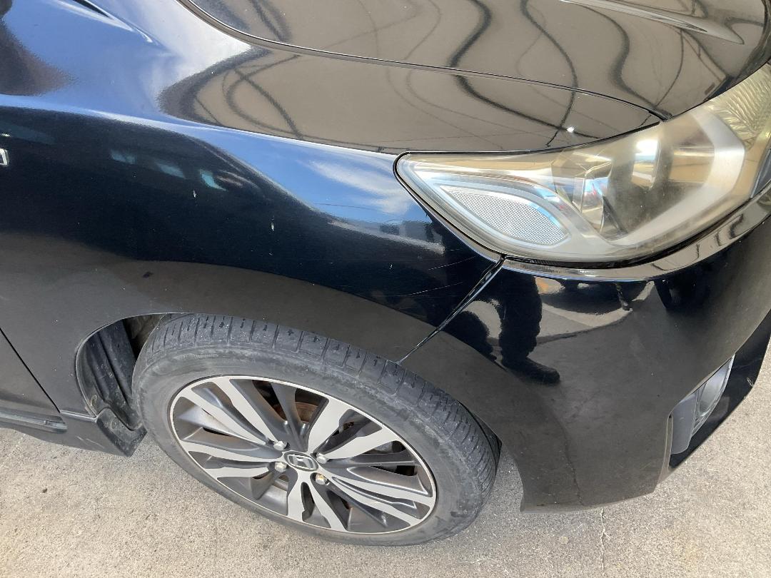 Photo '3' of Honda FIT Photo '3' of Honda FIT