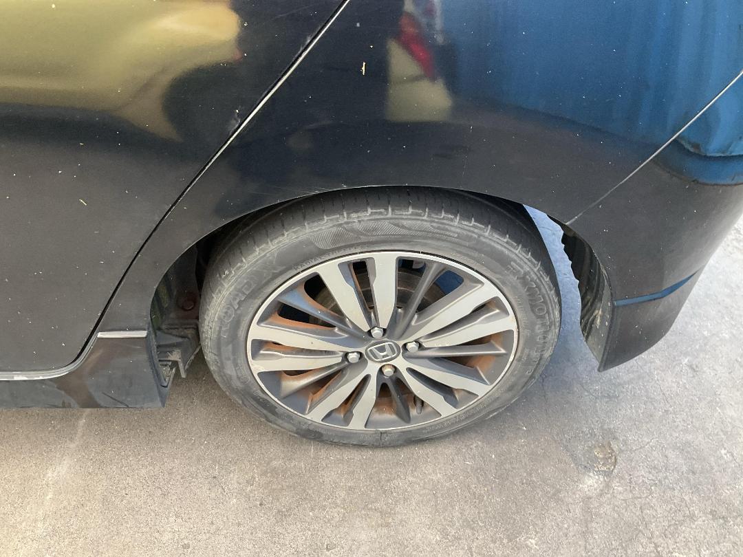 Photo '11' of Honda FIT Photo '11' of Honda FIT