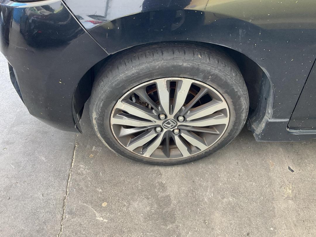 Photo '8' of Honda FIT Photo '8' of Honda FIT