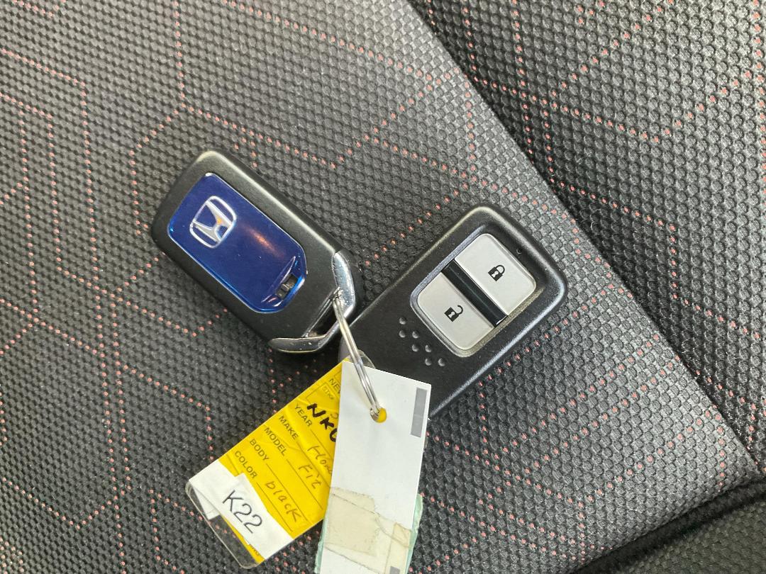 Photo '26' of Honda FIT Photo '26' of Honda FIT