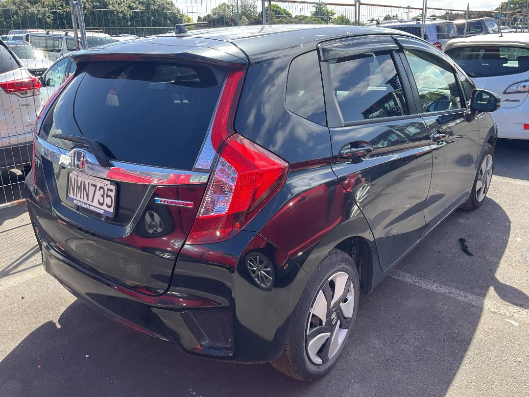 Photo '4' of Honda FIT