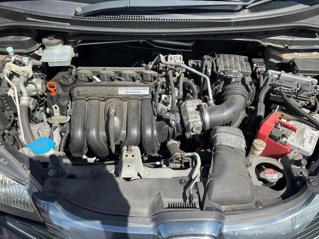 Photo '7' of Honda FIT