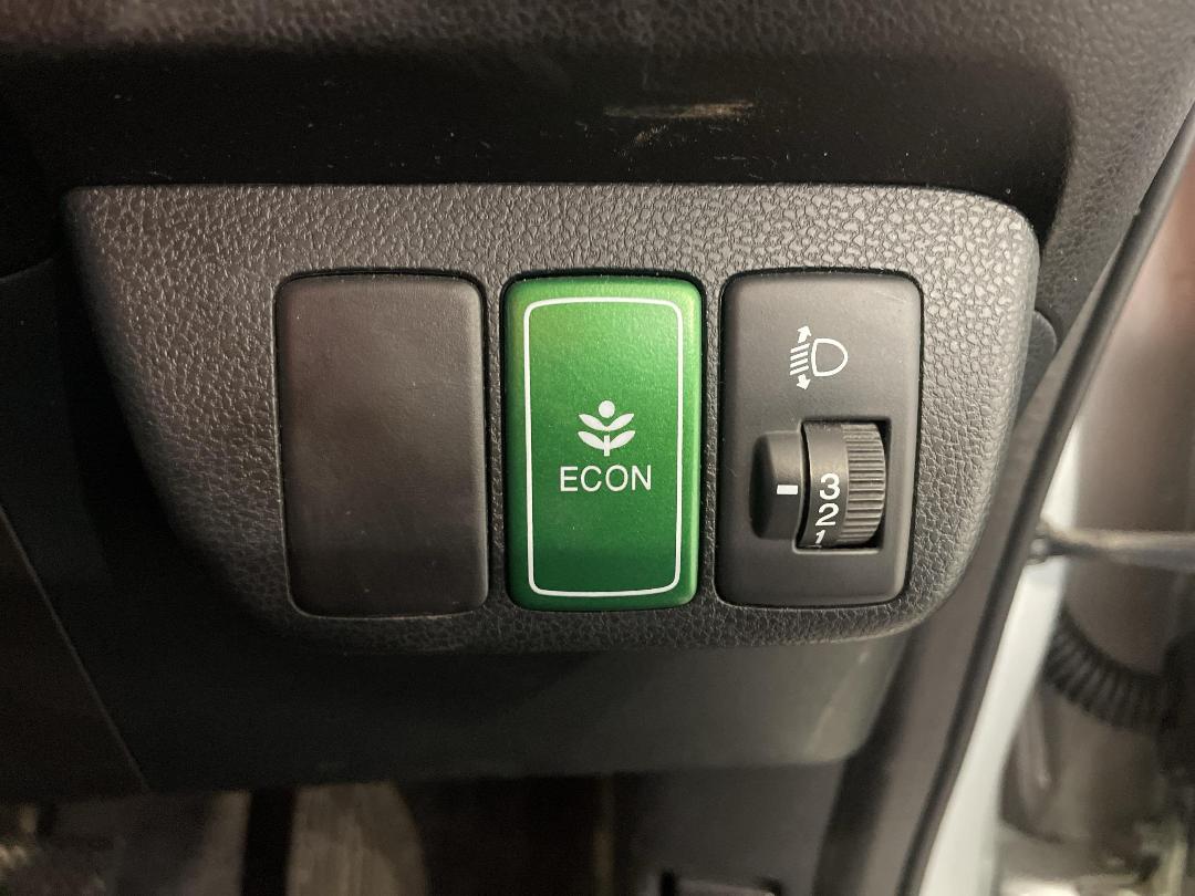 Photo '26' of Honda FIT