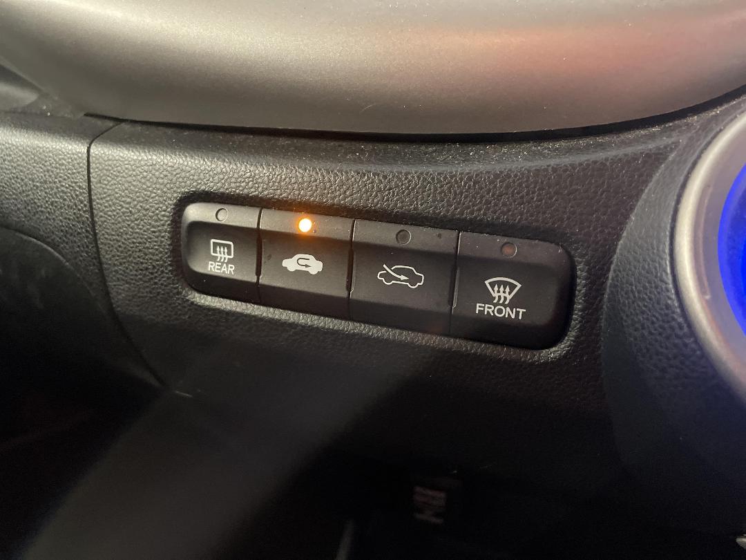 Photo '32' of Honda FIT