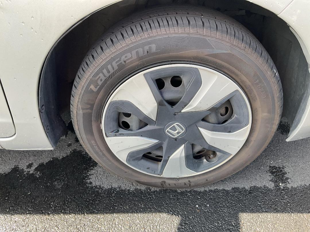 Photo '10' of Honda FIT DAA-GP5 Photo '10' of Honda FIT DAA-GP5