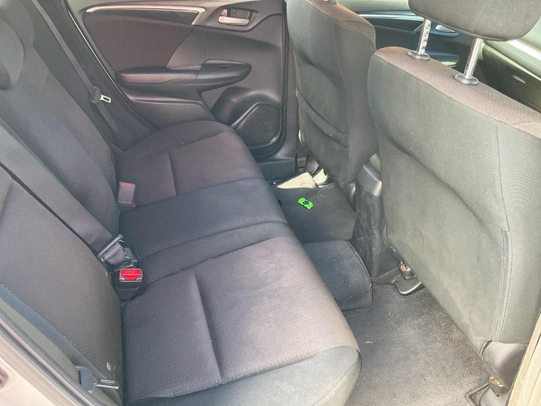 Photo '17' of Honda FIT DAA-GP5 Photo '17' of Honda FIT DAA-GP5