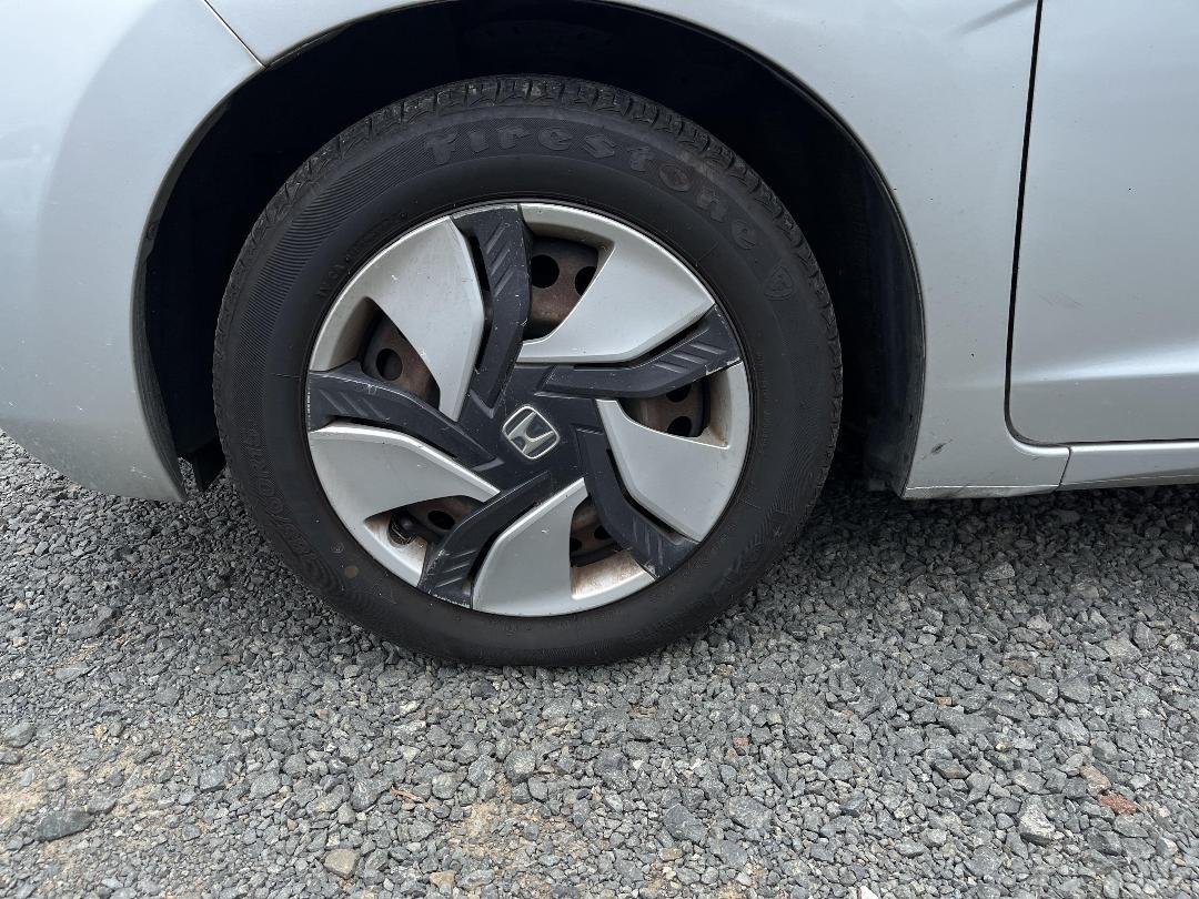 Photo '8' of Honda FIT 1.5L Petrol Hybrid Photo '8' of Honda FIT 1.5L Petrol Hybrid