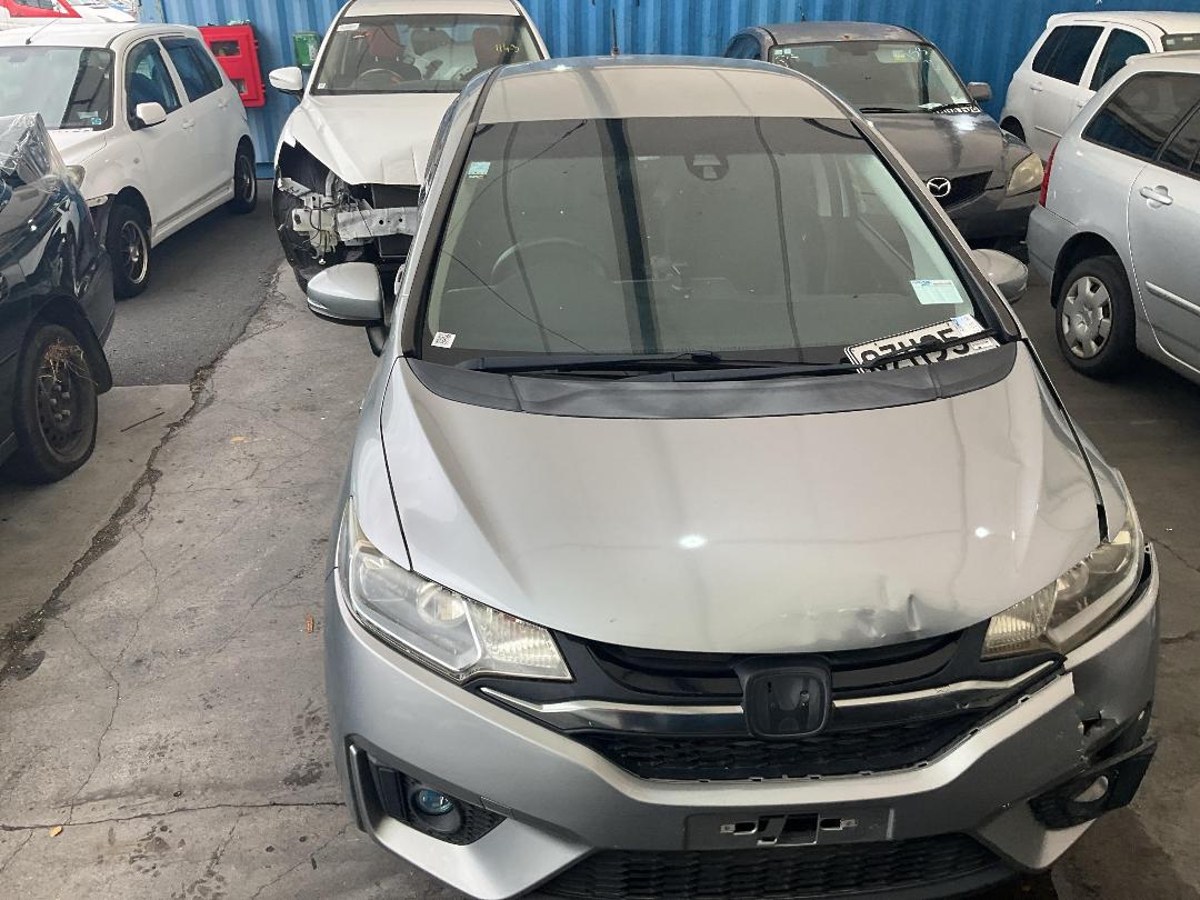 Photo '4' of Honda FIT