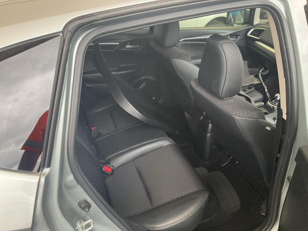 Photo '21' of Honda FIT