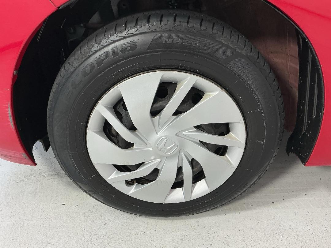 Photo '10' of Honda FIT