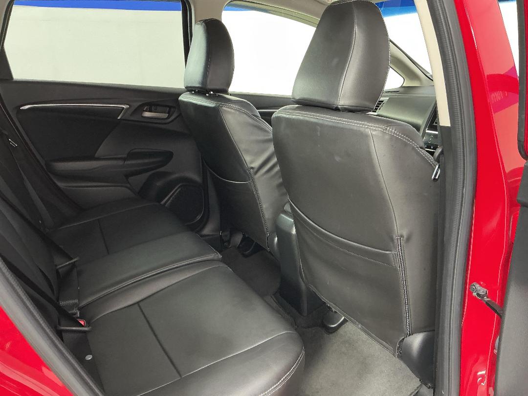 Photo '20' of Honda FIT