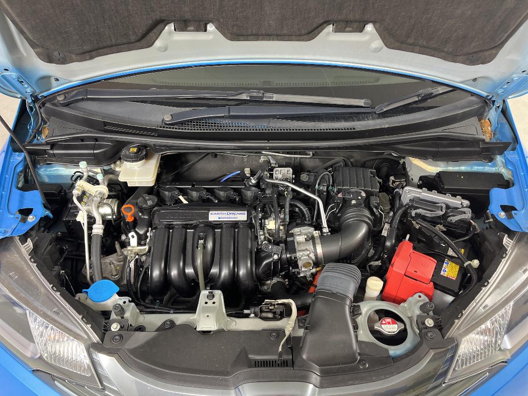 Photo '13' of Honda FIT Photo '13' of Honda FIT