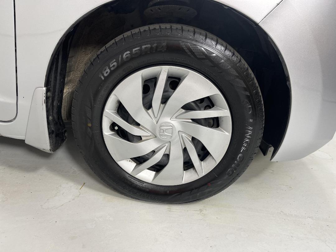 Photo '9' of Honda FIT