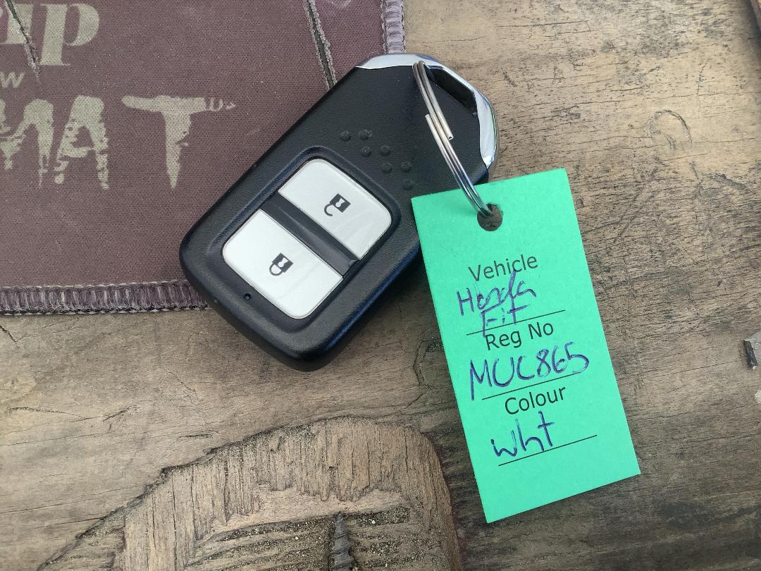 Photo '22' of Honda FIT