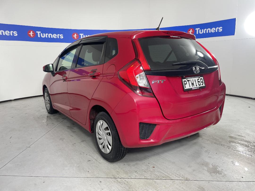 Photo '5' of Honda FIT Photo '5' of Honda FIT