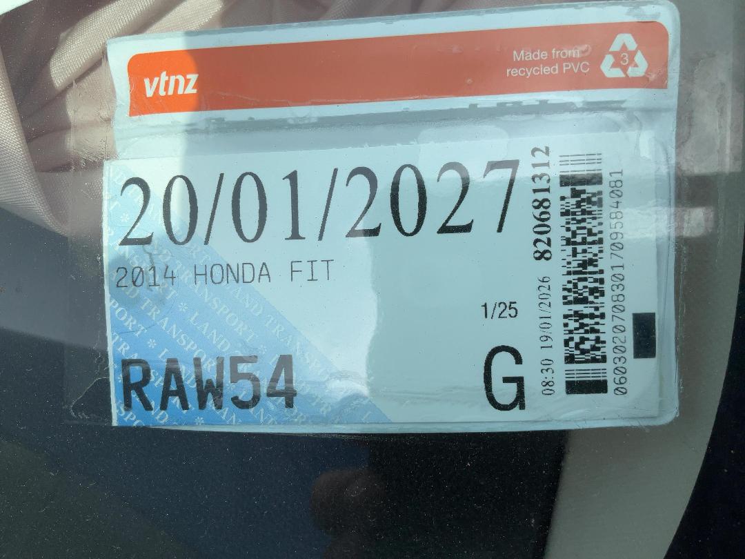 Photo '18' of Honda FIT