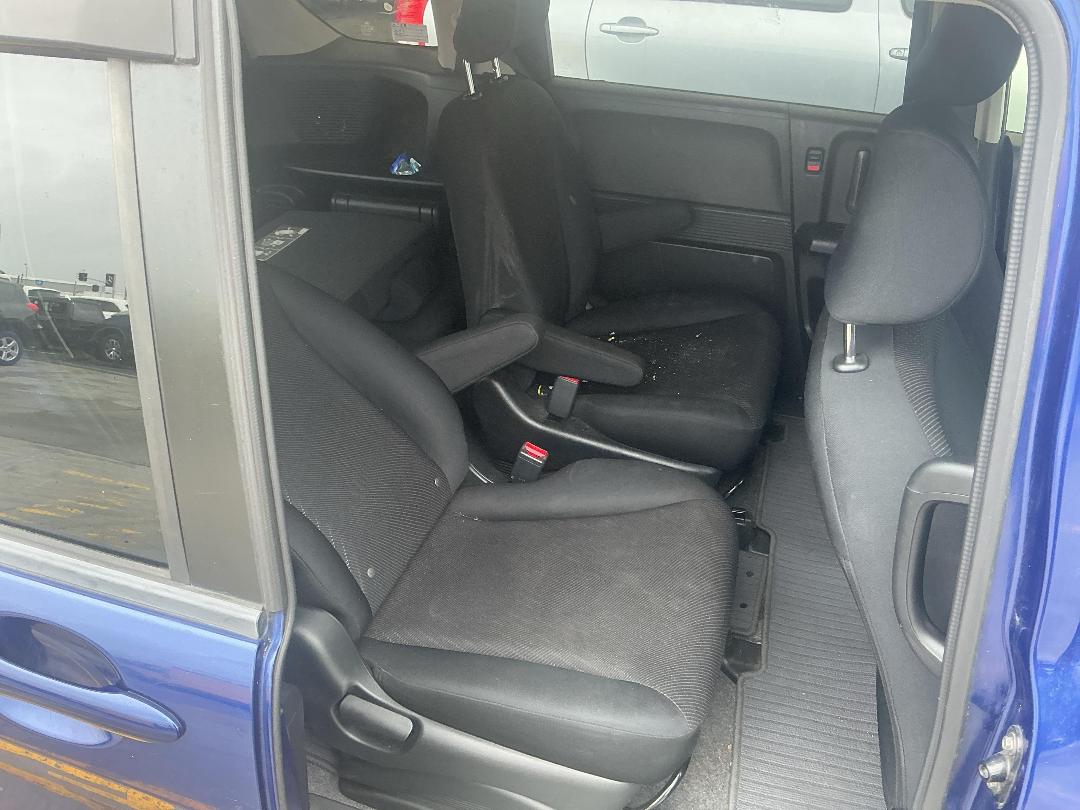 Photo '21' of Honda Freed