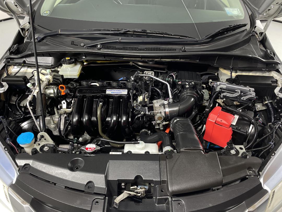 Photo '13' of Honda Grace