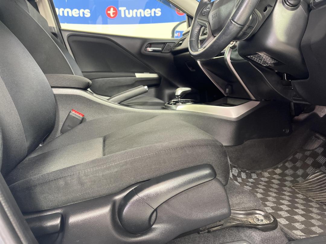 Photo '16' of Honda Grace