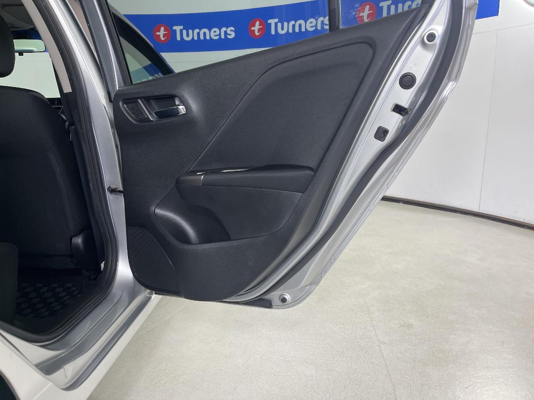 Photo '19' of Honda Grace