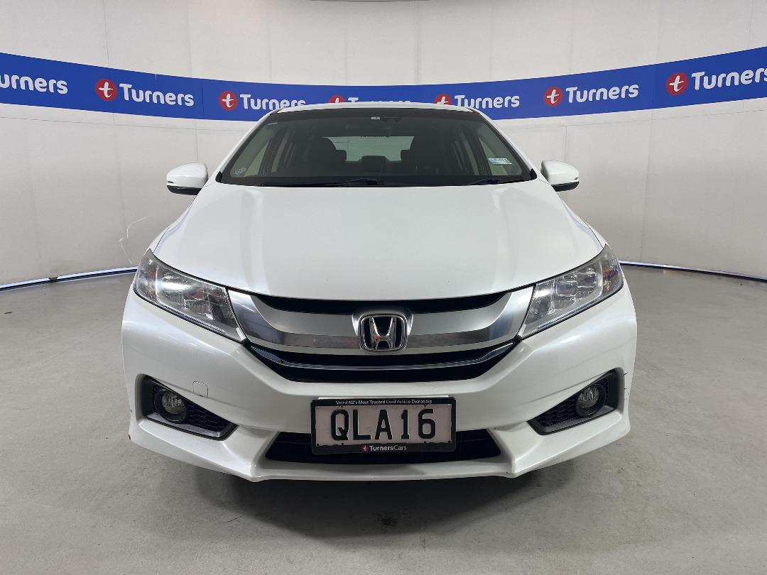 Photo '2' of Honda Grace Photo '2' of Honda Grace